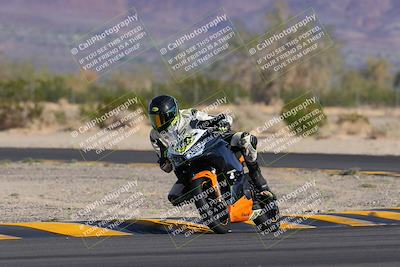 media/Nov-05-2022-SoCal Trackdays (Sat) [[f8d9b725ab]]/Turn 5 (940am)/